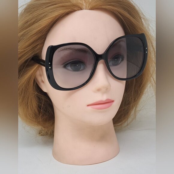 Gucci Nero Sunglasses Oversized Square Frame Black Gray GG0472SA 001 56-17-145 - Picture 11 of 15